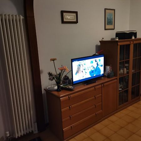Camera In Appartamento Pordenone Dış mekan fotoğraf
