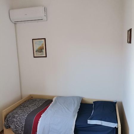 Camera In Appartamento Pordenone Dış mekan fotoğraf