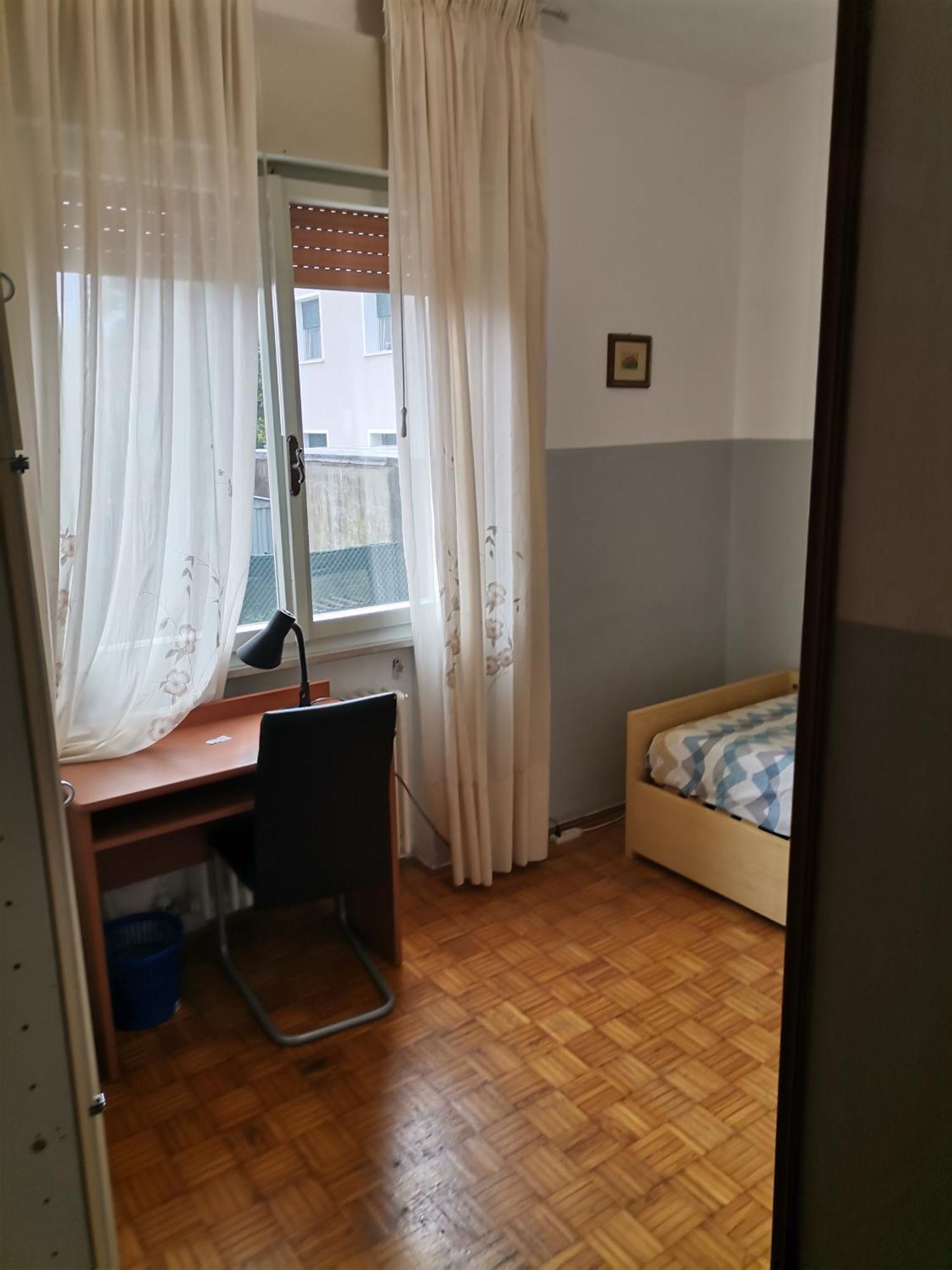 Camera In Appartamento Pordenone Dış mekan fotoğraf